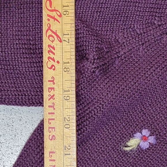 Herman Geist Button Down Cardigan Hand Embroidered Wool Sweater Plum Size M - Picture 2 of 16